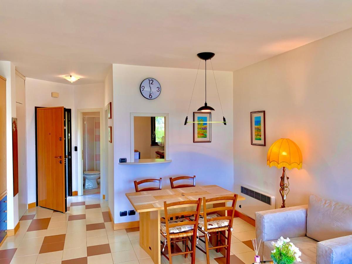 Sky&Pool Dom Apartment Riva del Garda Luaran gambar